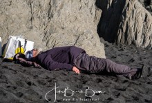 Deze meneer lag heerlijk uit de wind van het zonnetje te genieten