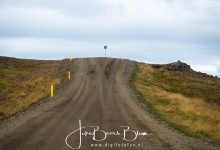 In de buurt van Hvítserkur